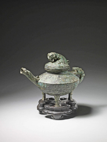 A bronze water vessel, known as Tiger Ying, is up for auction in Kent. (The Canterbury Auction Galleries/For China Daily) A bronze water vessel, known as Tiger Ying, is up for auction in Kent. (The Canterbury Auction Galleries/For China Daily)