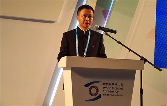 Sheng Yongjun, major of Tongxiang city, speaks at a press conference in a hall at the Wuzhen Internet International Convention and Exhibition Center in Tongxiang, East China's Zhejiang province, Nov 17, 2016. (Photo/chinadaily.com.cn) Sheng Yongjun, major of Tongxiang city, speaks at a press conference in a hall at the Wuzhen Internet International Convention and Exhibition Center in Tongxiang, East China's Zhejiang province, Nov 17, 2016. (Photo/chinadaily.com.cn)