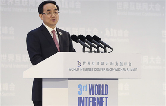 Xu Lin, minister of the Cyberspace Administration of China, delivers a speech at the closing ceremony of the third World Internet Conference (WIC) in Wuzhen, East China's Zhejiang province, Nov 18, 2016. (Photo by Feng Yongbin/chinadaily.com.cn) Xu Lin, minister of the Cyberspace Administration of China, delivers a speech at the closing ceremony of the third World Internet Conference (WIC) in Wuzhen, East China's Zhejiang province, Nov 18, 2016. (Photo by Feng Yongbin/chinadaily.com.cn)