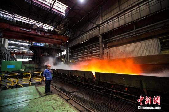 A steel factory in Fujian Province. (File photo/China News Service) A steel factory in Fujian Province. (File photo/China News Service)
