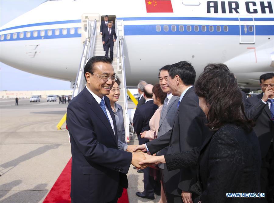 Premier Li arrives in New York for UN conference(1/1)