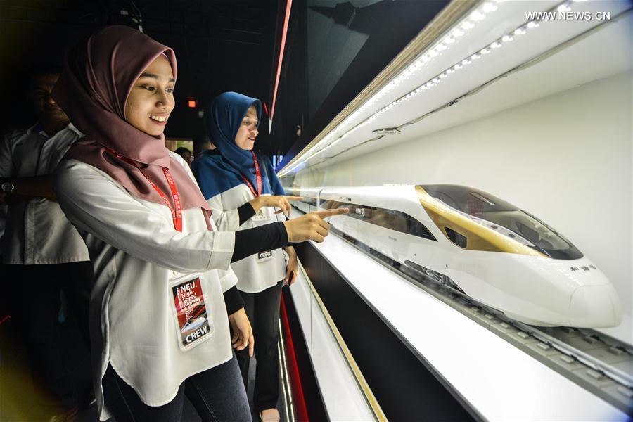 China starts bidding efforts by holding railway exhibition in Kuala Lumpur, Malaysia (1/2)