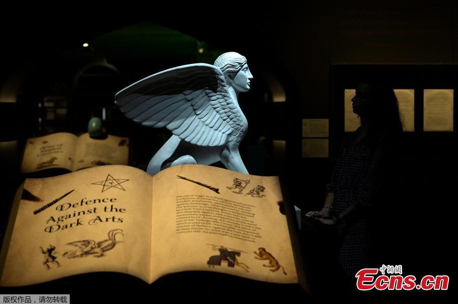 Harry Potter exhibition blends wizardry with history(1/4)