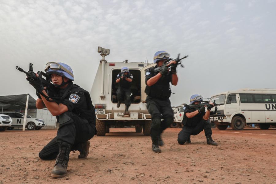 Chinese peacekeeping police serve for peace in Liberia(1/7)