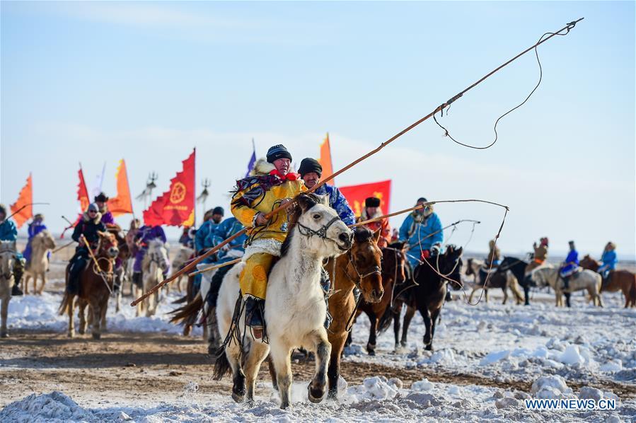 Nadam Fair kicks off in China's Inner Mongolia(1/14)