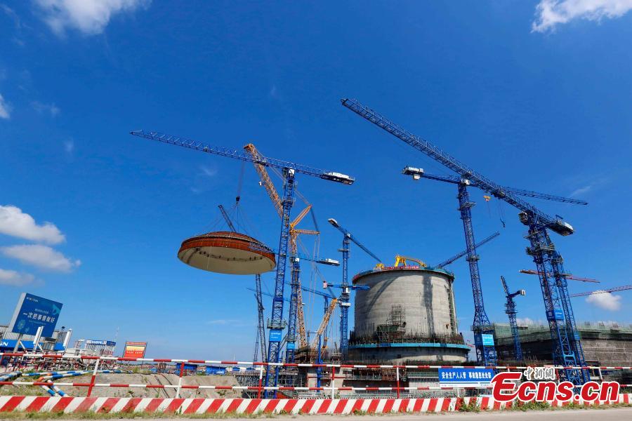 Photo taken on May 23, 2018 shows the installation site of a hemispherical dome at the No. 3 unit of Fangchenggang nuclear power station in south China\'s Guangxi Zhuang Autonomous Region. The dome has been installed on a reactor at China\'s nuclear power project in Fangchenggang using Hualong One technology, a domestically-developed third generation reactor design. (Photo: China News Service/Huang Huifang)
