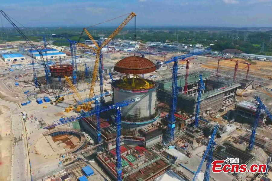 Photo taken on May 23, 2018 shows the installation site of a hemispherical dome at the No. 3 unit of Fangchenggang nuclear power station in south China\'s Guangxi Zhuang Autonomous Region. The dome has been installed on a reactor at China\'s nuclear power project in Fangchenggang using Hualong One technology, a domestically-developed third generation reactor design. (Photo: China News Service/Huang Huifang)