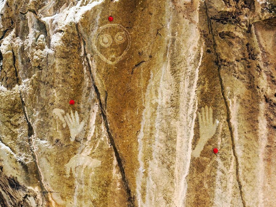 Rock art on the Helan Mountain in Ningxia Hui autonomous region, May 21, 2018. (Photo provided to chinadaily.com.cn)