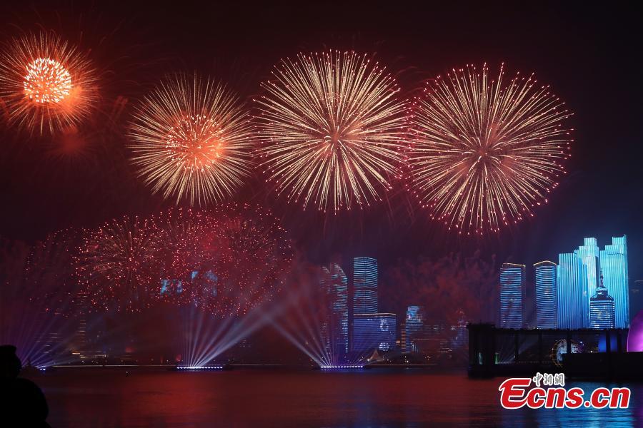 A light show and fireworks display is held to welcome guests attending the 18th Shanghai Cooperation Organization (SCO) Summit in Qingdao, Shandong Province, June 9, 2018. (Photo: China News Service/Sheng Jiapeng)