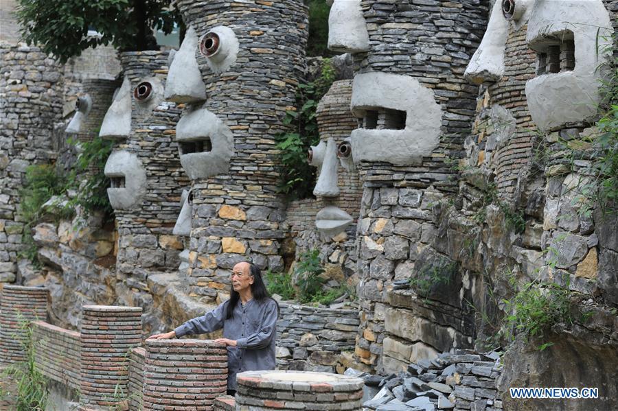 Song Peilun is seen at his stone castle \