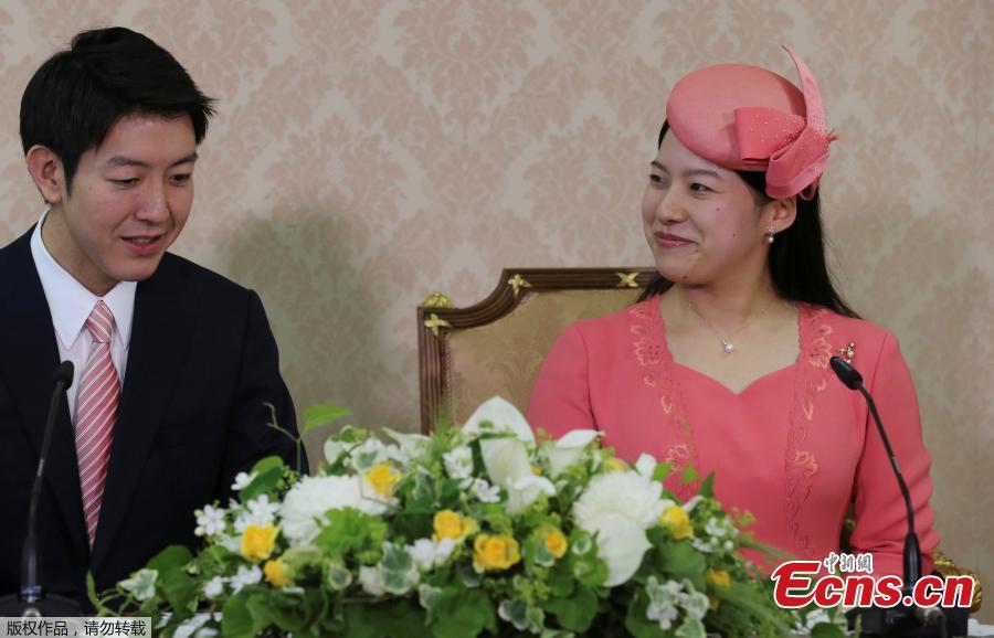 Japanese Princess Ayako, the third daughter of the late Prince Takamado, and her fiance Kei Moriya, a 32-year-old employee of shipping firm NYK Line, attend a news conference to announce their engagement at the Imperial Household Agency in Tokyo, Japan, July 2, 2018. Ayako has become the second Japanese princess in two years to announce she’s marrying a commoner, a move that will force her to renounce her royal status.(Photo/Agencies)