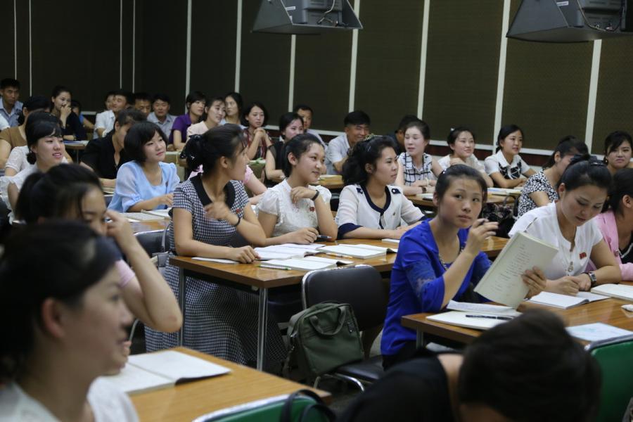 Students attend a Chinese-language class in the Grand People\'s Study House, Pyongyang, DPRK, on July 17, 2018. (Photo/Xinhua)