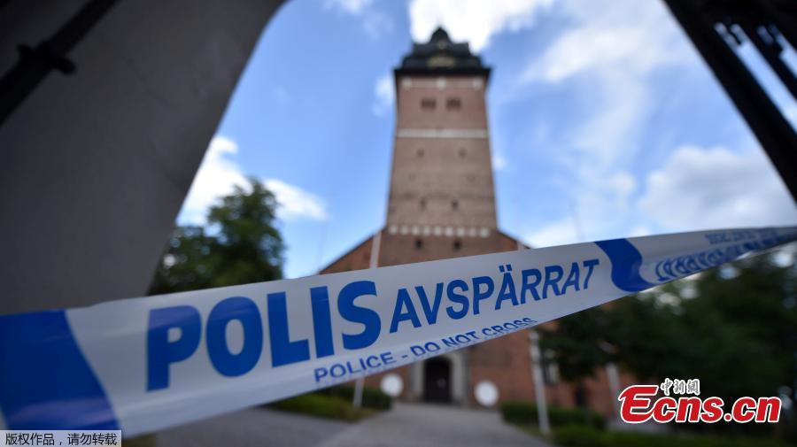 Police tape is pictured at Strangnas Cathedral after thieves stole royal crowns from the 17th century, in Strangnas, Sweden July 31, 2018.(Photo/Agencies)