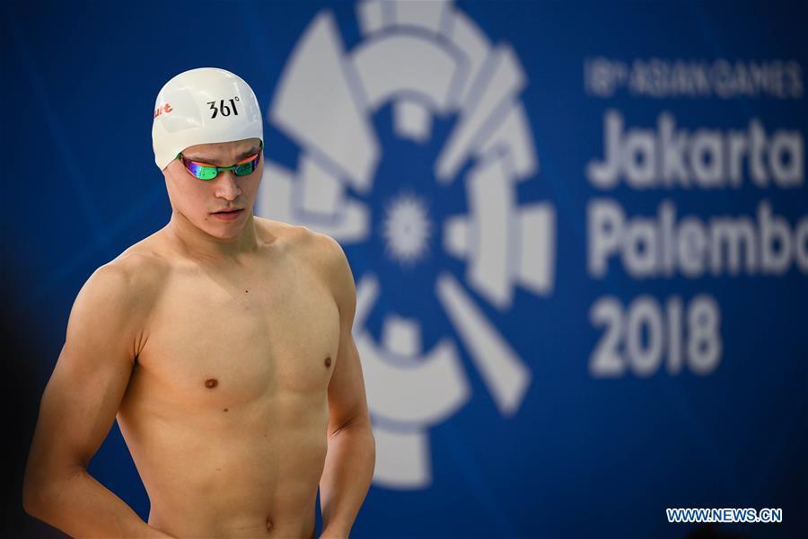 Chinese swimming athlete Sun Yang takes warm-up exercises for the upcoming Asian Games in Jakarta, Indonesia, on Aug. 15, 2018. (Xinhua/Li Xiang)