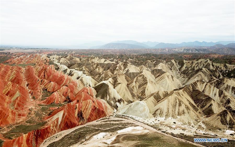 Aerial photo taken on Sept. 5, 2018 shows the scenery of Danxia landform in Zhangye City, northwest China\'s Gansu Province. (Xinhua/Wei Hai)