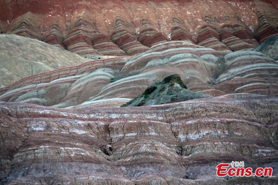 The colorful Danxia landform group, located in Zhangye City, Northwest China’s Gansu Province. At an average elevation of 1850 meters, the Danxia landform stretches east to west for 45 kilometers and north to south for 10 kilometers. More than a famous tourist attraction, the Danxia landform has been featured in a number of movies. (Photo: China News Service/Ren Haixia)