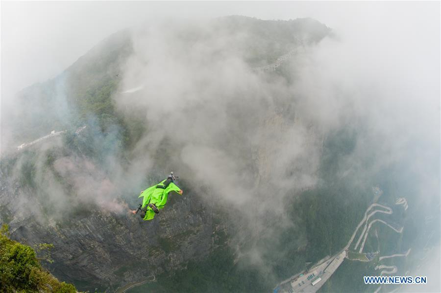 Sven Ugua of Belgium competes during the World Wingsuit League China Grand Prix in Zhangjiajie, central China\'s Hunan Province, Sept. 15, 2018. (Xinhua/Zhang Xiaoyu)
