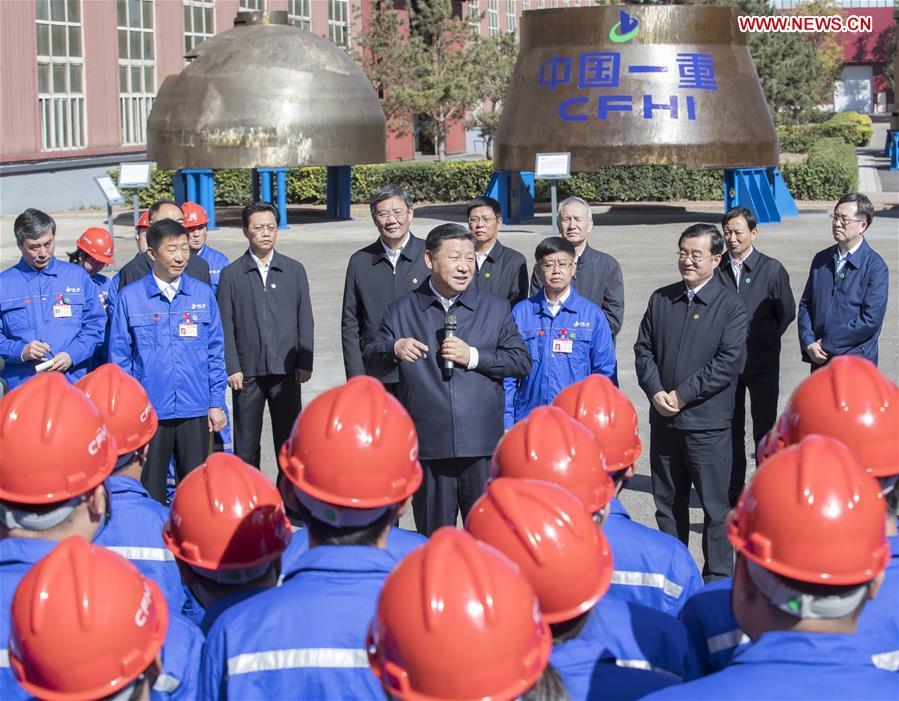 Chinese President Xi Jinping, also general secretary of the Communist Party of China (CPC) Central Committee and chairman of the Central Military Commission, speaks to workers during his visit to China First Heavy Industries (CFHI) in Qiqihar, northeast China\'s Heilongjiang Province, Sept. 26, 2018. Xi inspected Qiqihar on Wednesday. (Xinhua/Wang Ye)