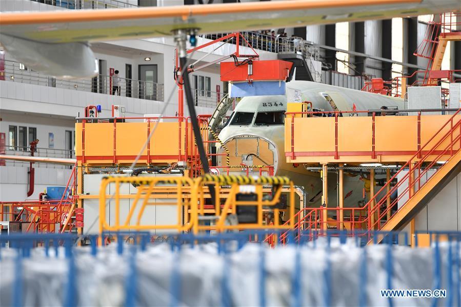 Photo taken on Sept. 27, 2018 shows a plane at Airbus\' Tianjin final assembly line for the A320-family of jets in north China\'s Tianjin. From the time it was established in 2008 until the end of this August, the Tianjin final assembly line assembled and delivered a total of 378 A320s. (Xinhua/Li Ran)