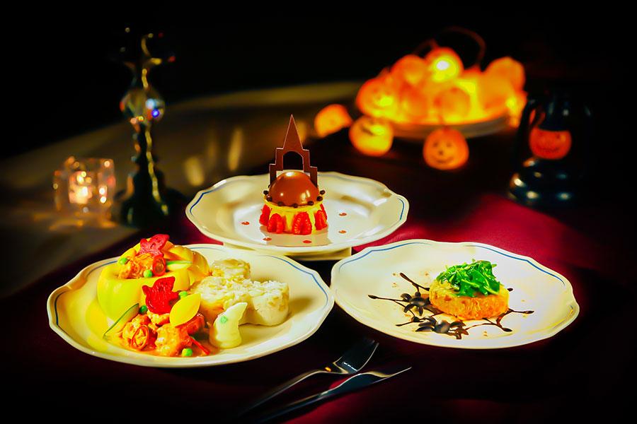 This fall, spooky fun and entertainment can be found all over Shanghai Disney Resort as the Halloween season returns in full force. Until Nov. 4, guests can find mysterious events, special parties, Halloween-themed treats, decorations, and more, with many not-so-scary surprises designed to help guests experience the magic of the season. (Photo provided to China Daily)
