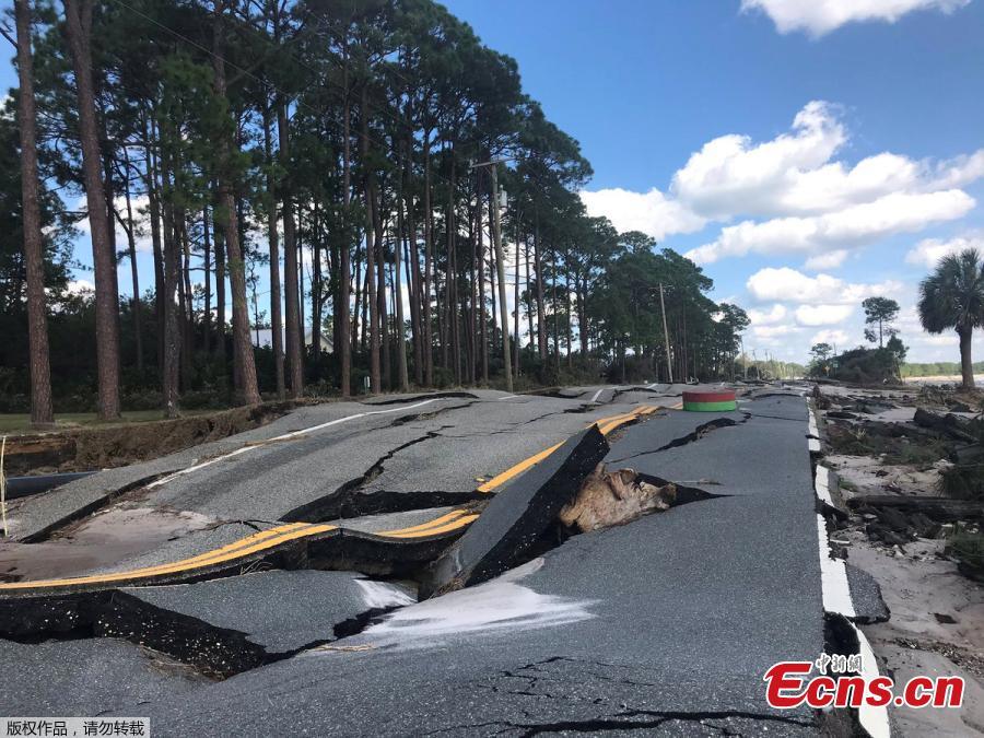 Hurricane Michael smashed into Florida’s northwest coast near the small town of Mexico Beach on Wednesday with screeching 250 kilometer per hour winds, pushing a wall of seawater inland. (Photo/Agencies)