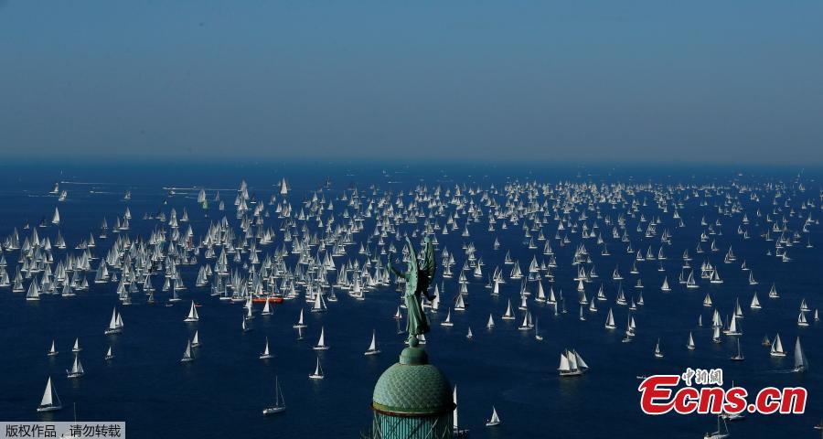 Sailboats gather during the Barcolana regatta in front of the Trieste harbour, Italy, Oct. 14, 2018. The annual Barcolana regatta, one of the largest sailing races in the world, takes place on the second Sunday in October and began in 1969. (Photo/Agencies)
