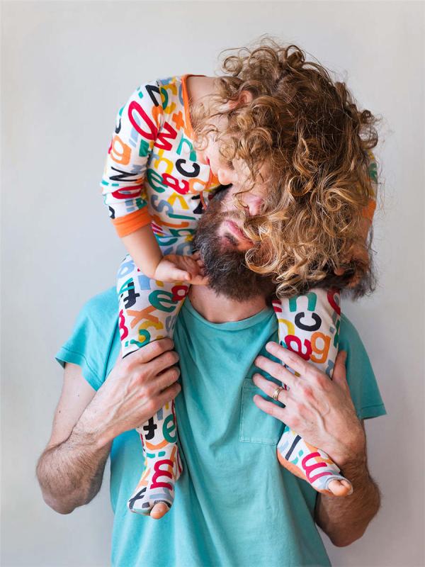 Pesqui and Papi, by Vicky Azcoitia (USA). (Photo provided to chinadaily.com.cn)
Pesqui and Papi explores the relationship between a son and his father. Employing a documentary technique, the series captures the intimacy and insanity of daily life. With unrestricted access - that only a mother can possess - the photo series illustrates the blurred line of what it means to be paternal in modern society, and whether the concepts of maternal and paternal warrant significant distinction.
