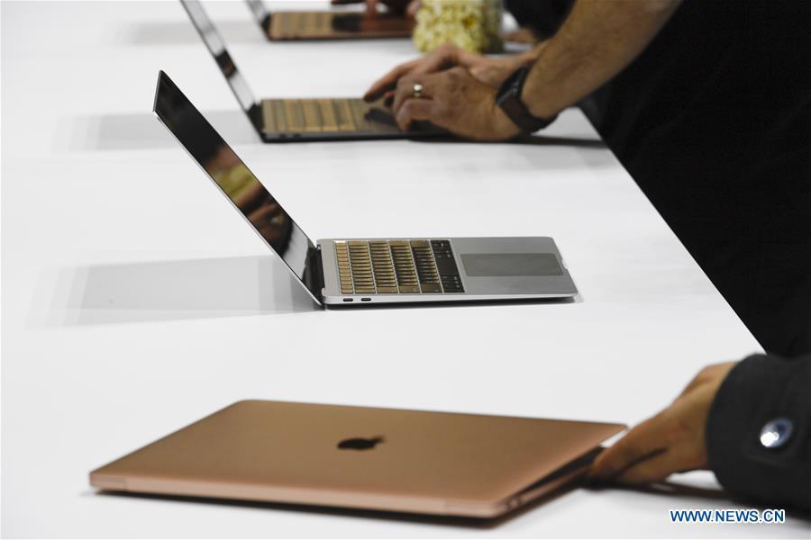 Photo taken on Oct. 30, 2018 shows Apple products during a launch event in Brooklyn, New York, the United States. Apple Inc. on Tuesday launched its new iPad Pro, MacBook Air and Mac mini at an event in Brooklyn, New York City, offering long-awaited updates to some of its popular devices. (Xinhua)