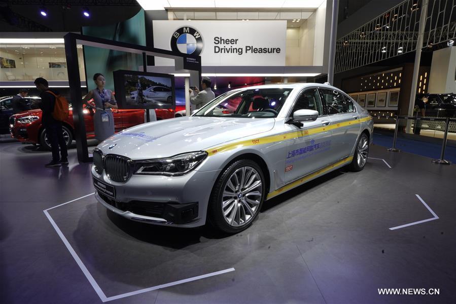 Photo taken on Nov. 7, 2018 shows a L4 autonomous driving test car of BMW 7 Series at the first China International Import Expo (CIIE) in Shanghai, east China. (Xinhua/Xing Guangli)