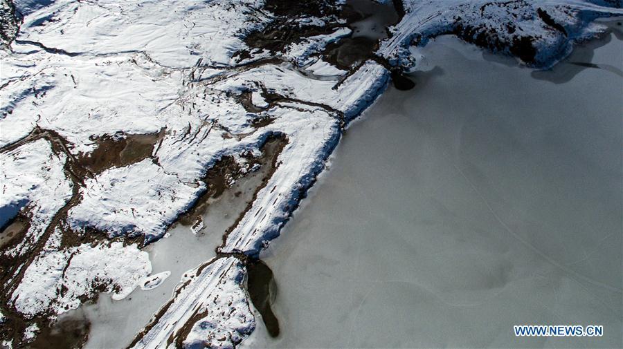 Aerial photo taken on Nov. 24, 2018 shows winter scenery in Xiaqunsi Forest Park of Ping\'an County, northwest China\'s Qinghai Province. (Xinhua/Wu Gang)