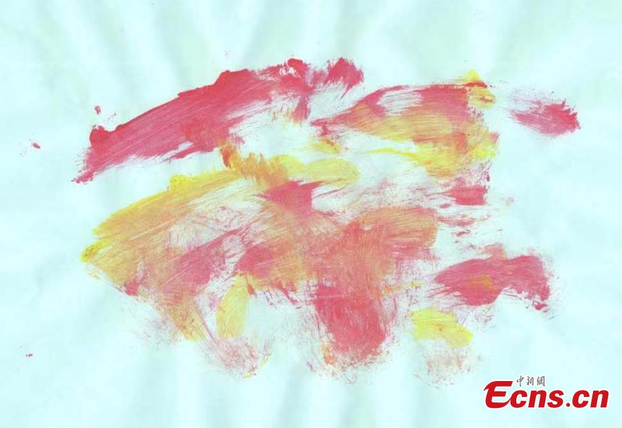 A painting created by an orangutan at a zoo in Nanjing, East China’s Jiangsu province. Leshen, a 19-year-old orangutan at Hongshan Forest Zoo can use a brush to create pictures. After being trained to use brush and pigments, the orangutan chose colors it liked and created six artworks. (Photo: China News Service/ Chen Yuanyuan)