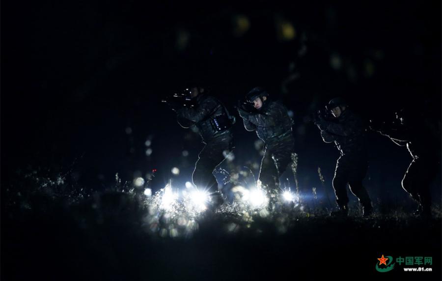 A detachment of the Xinjiang Armed Police Corps held a \