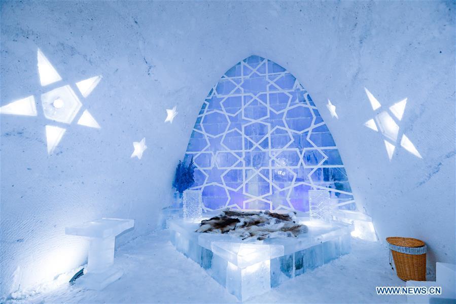 Photo taken on Dec. 25, 2018 shows the interior of an ice and snow hotel in Hailar of Hulun Buir, north China\'s Inner Mongolia Autonomous Region. The hotel, made from 8,000 tons of ice and snow, attracts many tourists. (Xinhua/Yu Dongsheng)