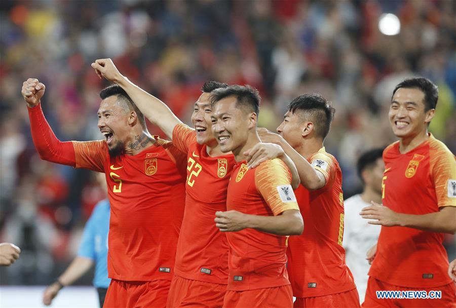 Yu Dabao (2nd L) of China celebrates scoring during the 2019 AFC Asian Cup UAE 2019 group C match between China and the Philippines in Abu Dhabi, the United Arab Emirates (UAE), Jan. 11, 2019. China won 3-0. (Xinhua/Ding Xu)