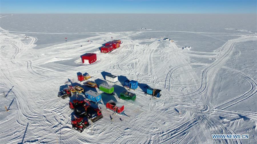 Aerial photo taken on Jan. 23, 2019 shows the view of the campsite beside the Kunlun Station in Antarctica. The Kunlun team of China\'s 35th Antarctic expedition withdrew from the Kunlun Station on Thursday after completing various scientific exploration projects at the peak of Antarctic\'s inland icecap. (Xinhua/Liu Shiping)