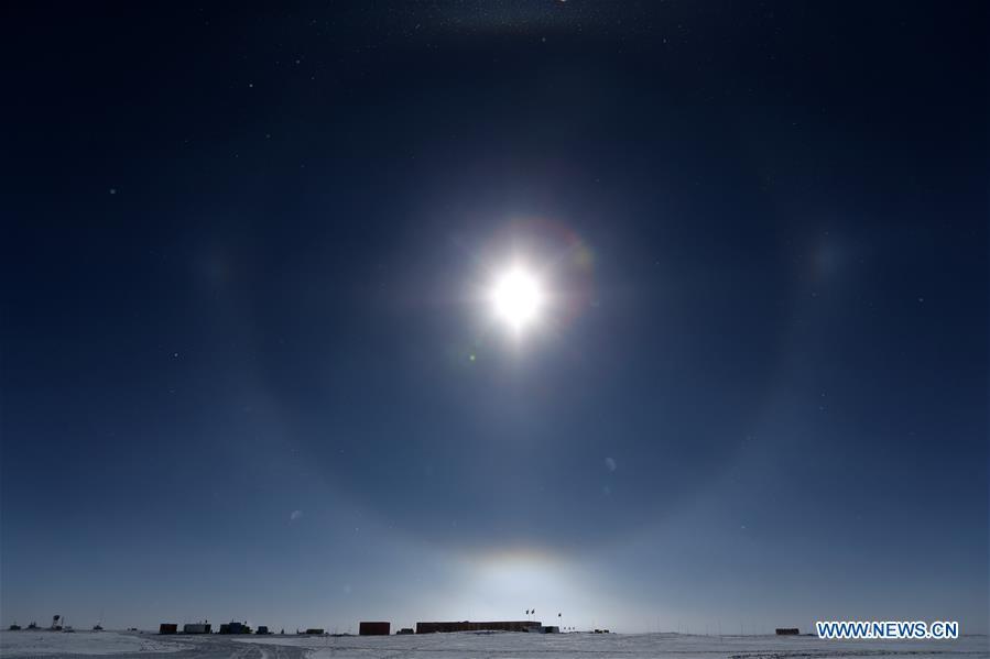 The Kunlun Station is seen in the sunlight in Antarctica, Jan. 22, 2019. The Kunlun team of China\'s 35th Antarctic expedition withdrew from the Kunlun Station on Thursday after completing various scientific exploration projects at the peak of Antarctic\'s inland icecap. (Xinhua/Liu Shiping)