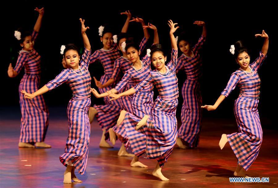 Artists from Myanmar perform at the Gala Show of Paukphaw Carnival for Happy Chinese New Year 2019 in Yangon, Myanmar, on Jan. 30, 2019. (Xinhua/U Aung)