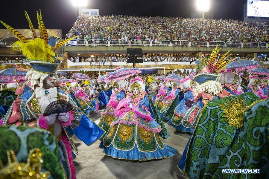 Revellers of the samba school \