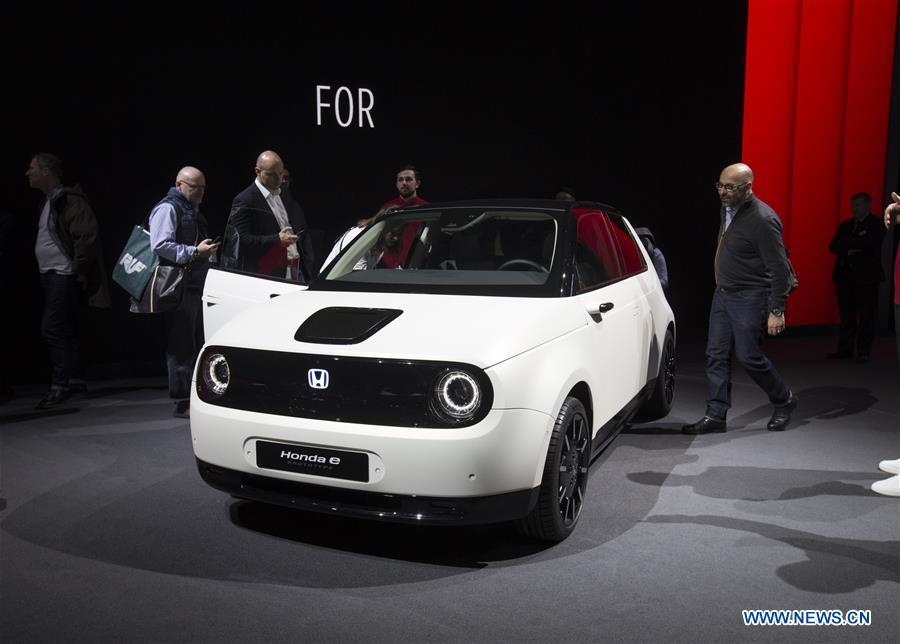 A Honda e Prototype electric car is seen on the first press day of the 89th Geneva International Motor Show in Geneva, Switzerland, March 5, 2019. Featuring about 220 world exhibitors, the 89th Geneva International Motor Show will be opened to the public from March 7 to 17. (Xinhua/Xu Jinquan)