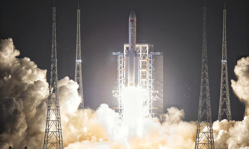 A Long March 7 carrier rocket lifts off from the Wenchang Satellite Launch Center in south China\'s Hainan Province, Jun. 25, 2016. (Photo provided by China Aerospace Science and Technology Corporation)