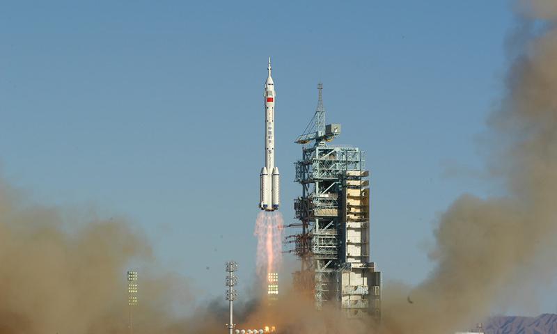 On Oct. 15, 2003, the Long March 2F rocket successfully launched the Shenzhou 5 spacecraft, carrying China\'s first astronaut Yang Liwei into space.  (Photo provided by China Aerospace Science and Technology Corporation)