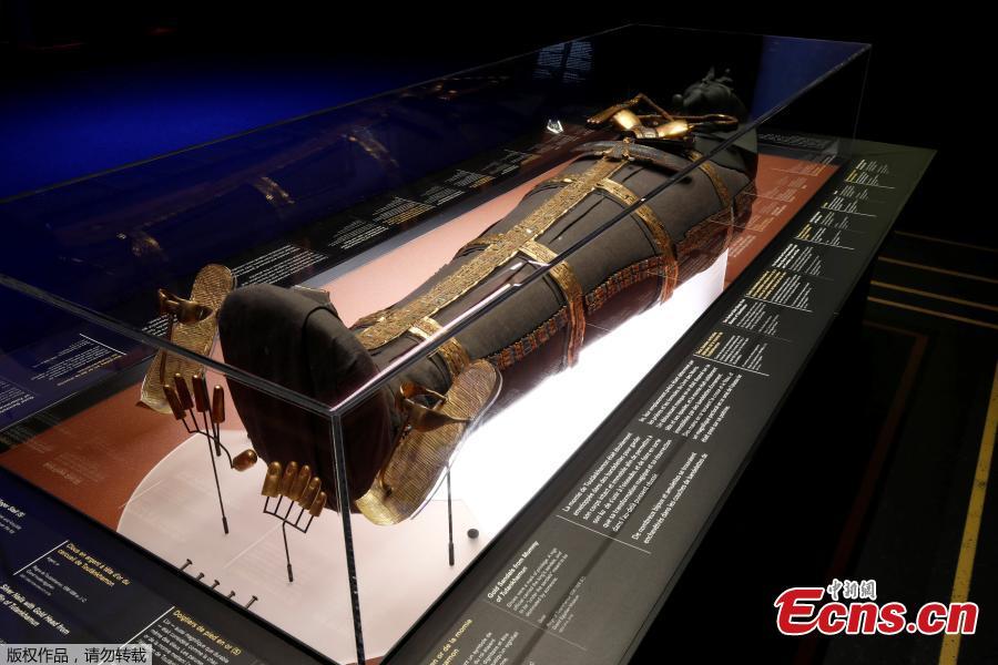 External trappings of the mummy of Tutankhamun are pictured during a press visit of the Tutankhamun, Treasures of the Golden Pharaoh exhibition, displaying more than 150 original artefacts, at the Grande Halle de la Villette in Paris, France, March 21, 2019. (Photo/Agencies)