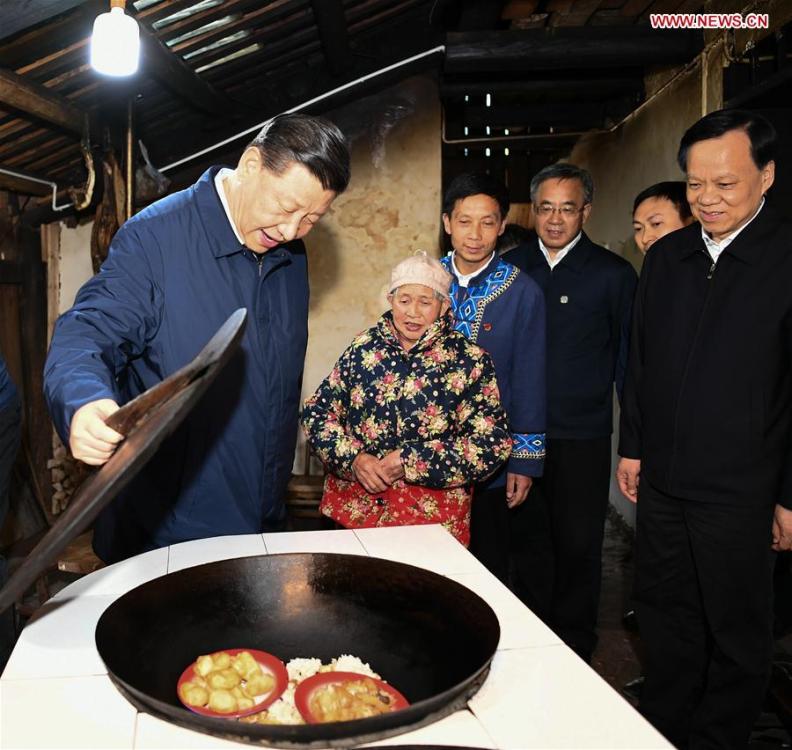 Chinese President Xi Jinping, also general secretary of the Communist Party of China Central Committee and chairman of the Central Military Commission, visits a villager\'s home to learn about the progress of poverty alleviation and in solving prominent problems including meeting the basic need of food and clothing and guaranteeing compulsory education, basic medical care and safe housing, in Huaxi Village of Shizhu Tujia Autonomous County, southwest China\'s Chongqing, April 15, 2019. Xi went on an inspection tour in southwest China\'s Chongqing Municipality Monday. (Xinhua/Xie Huanchi)