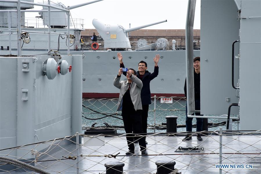 People visit a ship in the Chinese Navy Museum in Qingdao, east China\'s Shandong Province, April 16, 2019. (Xinhua/Li Ziheng)