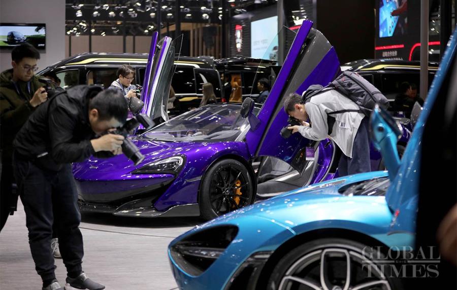 Auto Shanghai 2019, Asia\'s largest auto show, began on Tuesday in China\'s Shanghai. More than 1,000 automobile manufacturers from 20 countries and regions came to showcase their wares. Dozens of 5G and new energy vehicles have made their debuts and have become a feature of the auto show. (Photos: Yang Hui/GT)