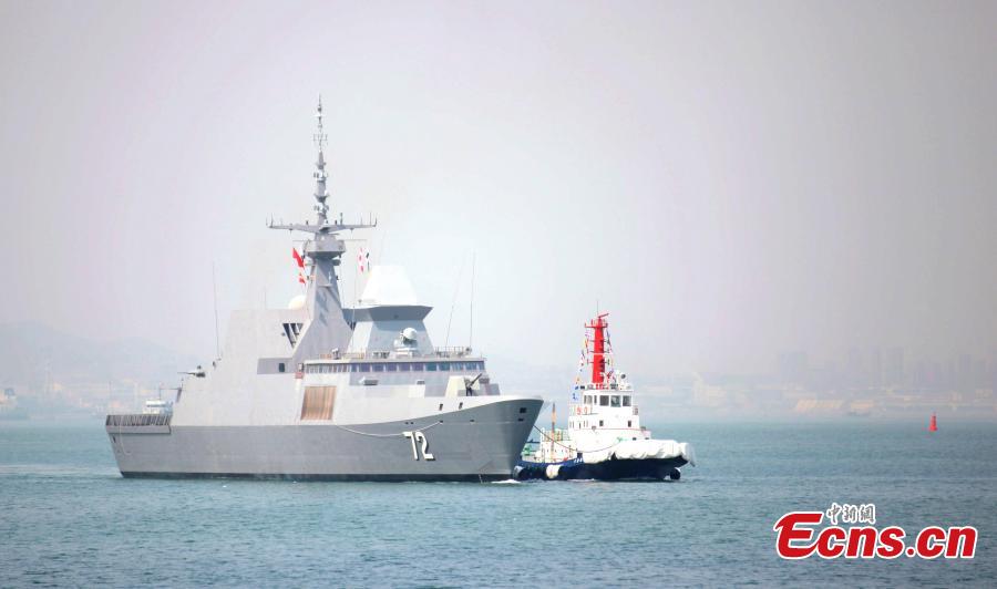 A Republic of Singapore Navy frigate arrives in Dagang port in Qingdao, Shandong Province to attend the multinational navy event to mark the 70th founding anniversary of the Chinese People\'s Liberation Army (PLA) Navy, April 19, 2019  (Photo/China News Service)(Photo/China News Service)