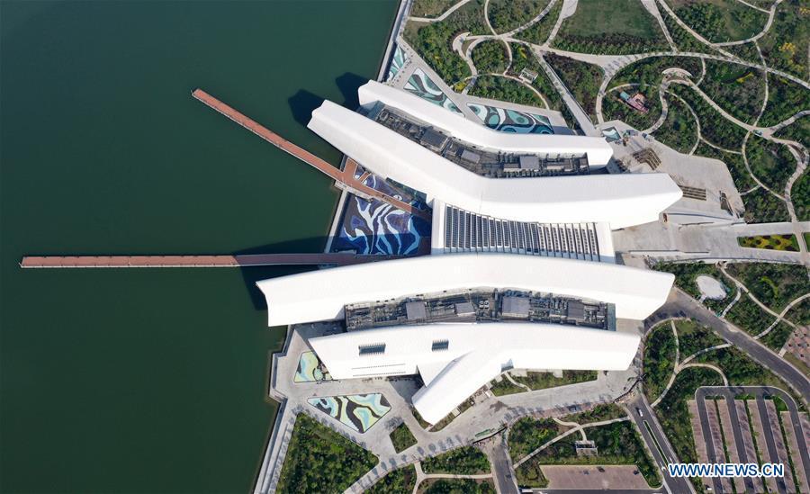 Photo taken on April 25, 2019 shows the outside view of the national maritime museum in Binhai New Area, north China\'s Tianjin. China\'s first national maritime museum has scheduled trial operation for May 1, local authorities said Thursday. Four exhibition halls, which focus on the themes of \