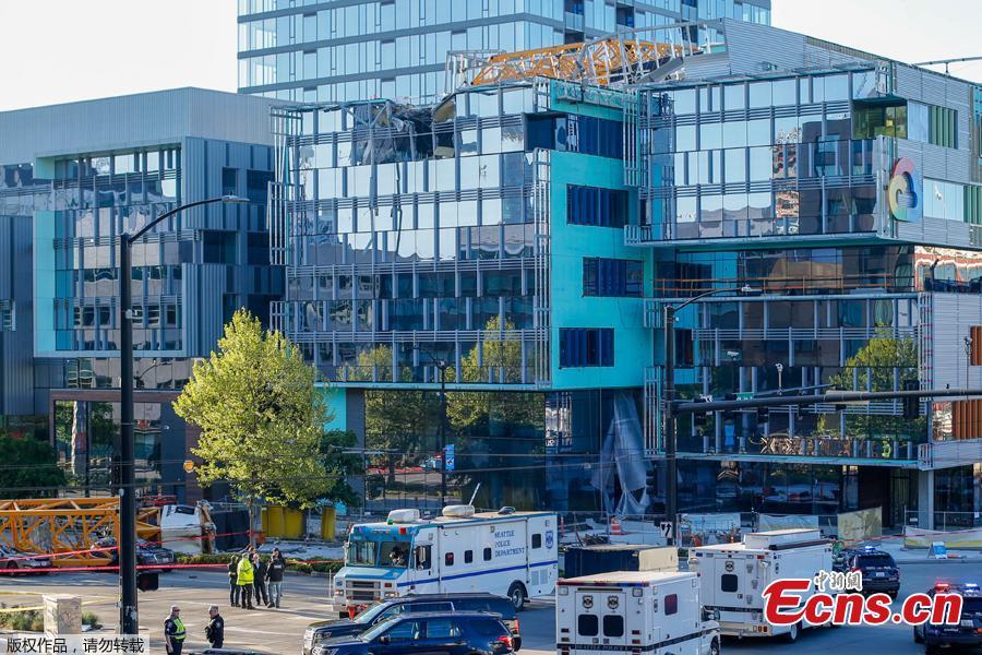 Emergency crews work at the scene of a construction crane collapse where several people were killed and several others injured Saturday, April 27, 2019, in the South Lake Union neighborhood of Seattle. The crane collapsed near the intersection of Mercer Street and Fairview Avenue near Interstate 5 shortly after 3 p.m. (Photo/Agencies)