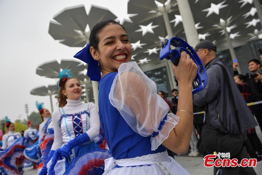 The 2019 Beijing International Horticultural Exhibition opens to the public on April 29, 2019. The expo, to be held from April 29 to Oct. 7, will exhibit flower, fruit and vegetable farming at the foot of the Great Wall in Beijing. (Photo: China News Service/Cui Nan)