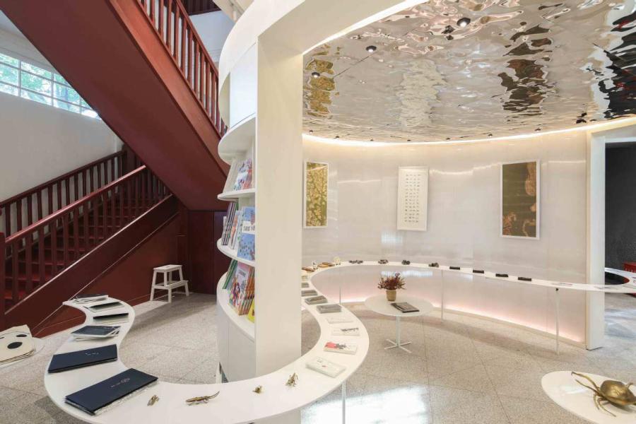 The world\'s first insect-themed bookstore opens in Nanjing, East China\'s Jiangsu Province. (Photos by Ge Hongjun/for chinadaily.com.cn)